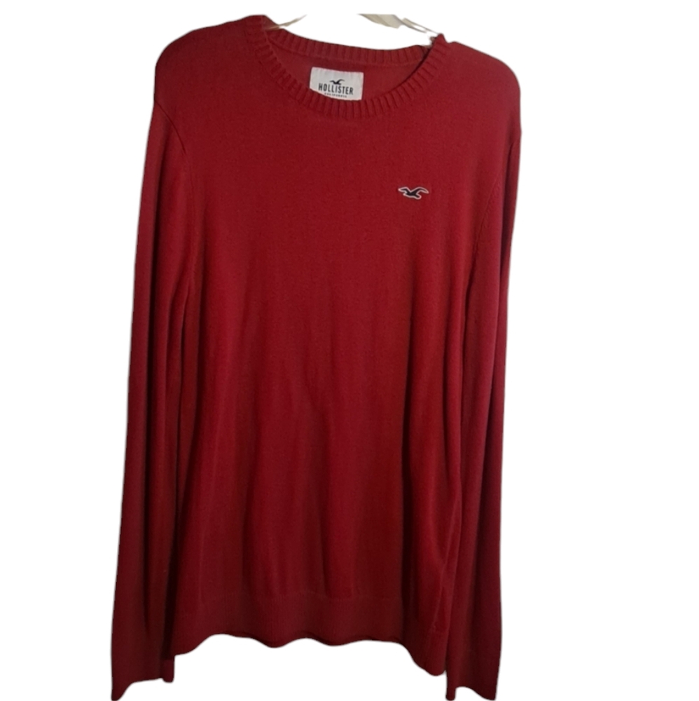Hollister Sweater - Picture 1 of 4
